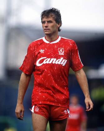 Glenn Hysen (Liverpool FC) Derby County v Liverpool FC. 9 9 89. 
