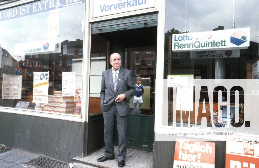 Ernst Kuzorra (ehemaliger Fußballspieler) 10 85 rag Ernst Kuzorra im