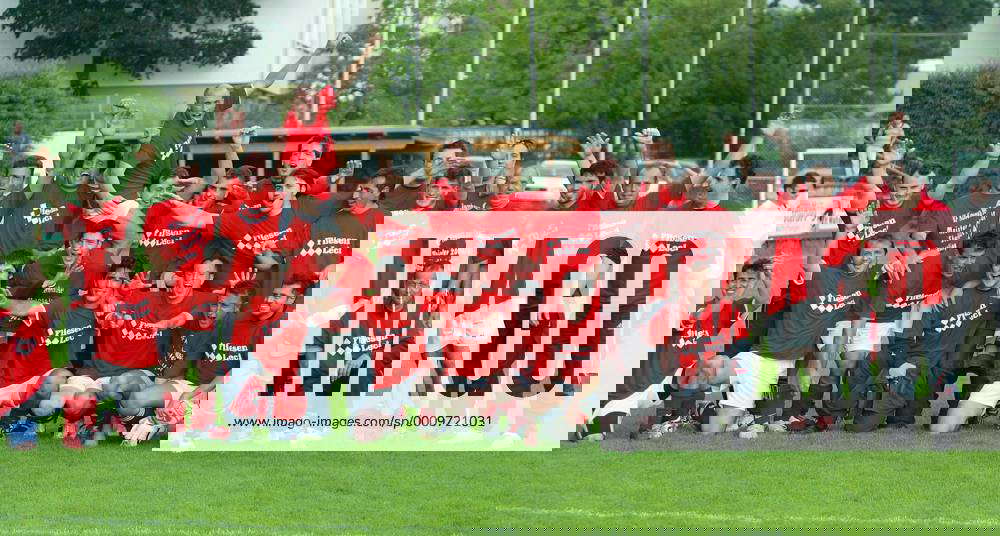 Fußball Bezirk Stuttgart Kreisliga A Staffel 2 TV Kemnat Kosova Bernhausen Meister Saison 2006 07 Fußball Bezirk Stuttgart Kreisliga A Staffel 2 TV Kemnat Kosova Bernhausen Meister Saison 2006 07