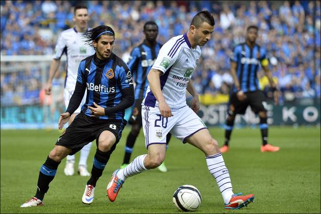 Lior Refaelov of Club Brugge KV - Behrang Safari of RSC Anderlecht