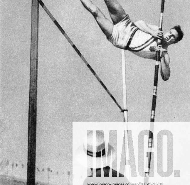 1932 Olympic Games, Los Angeles, USA, Decathlon, USA s decathlon gold medal  winner James Bausch in