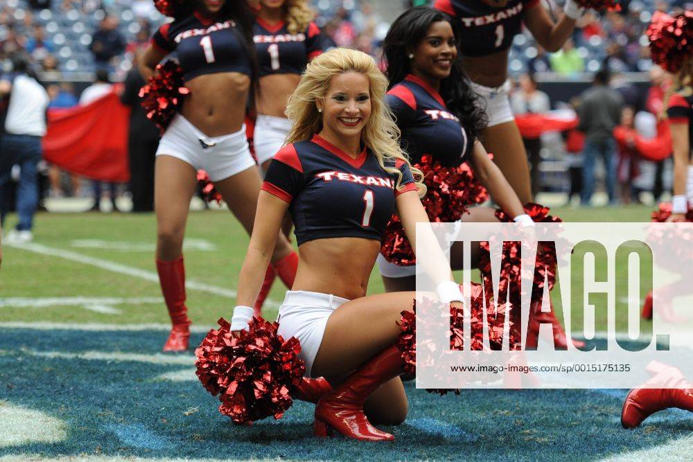 2013 Texans Cheerleaders Announcement