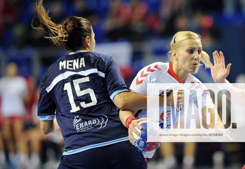 2013.12.12 ZRENJANIN 2013 WOMENS HANDBALL WORLD CHAMPIONSHIP 2013 GROUP