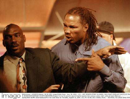 Scuffle Box Aug. 30, 2001 - U.S. - KRT SPORTS STORY SLUGGED: BOX-FIGHT-ESPN KRT ...