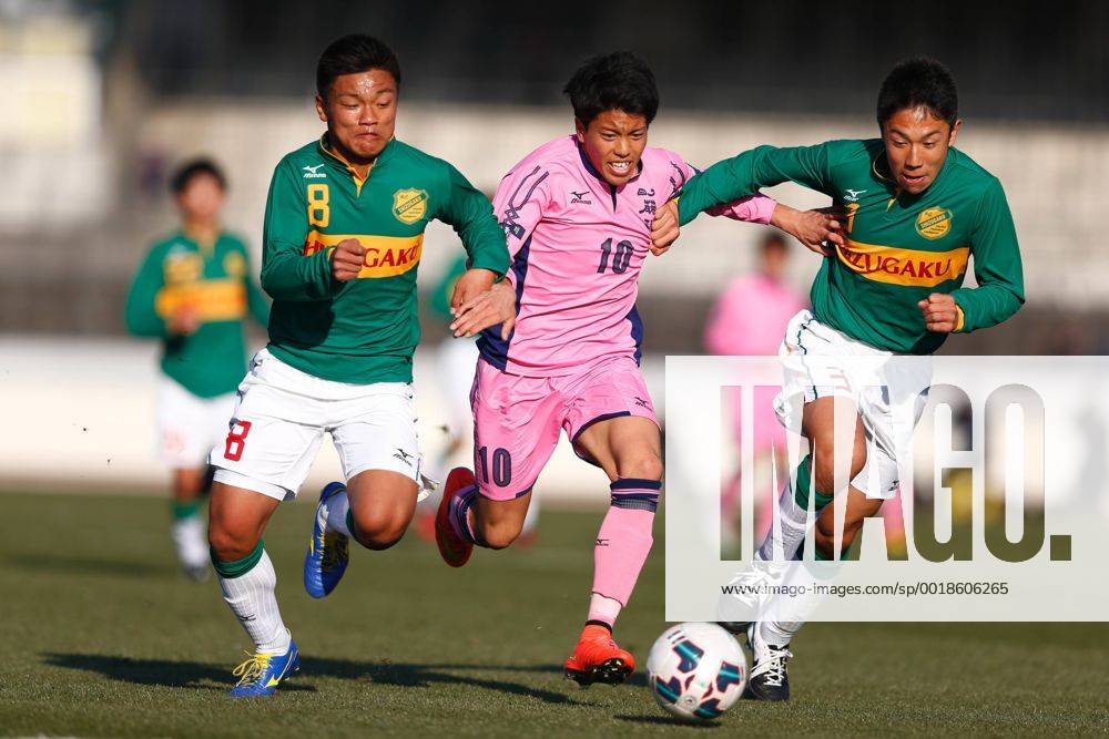 L-R) Reo Hatate (Shizuoka Gakuen), Diego Taba (Nichidai Fujisawa), Kazuto  Mitsuzawa (Shizuoka