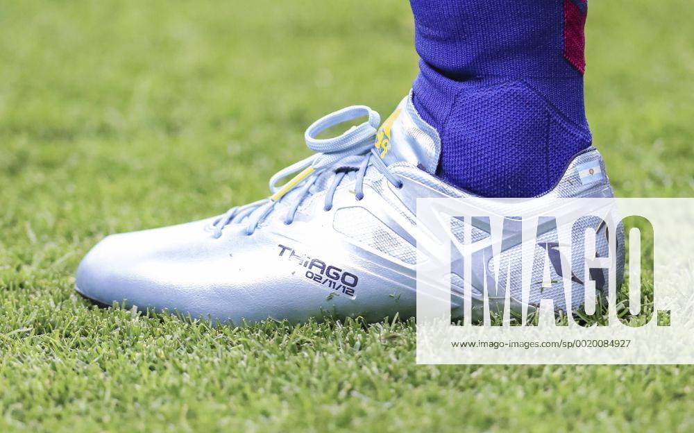 Fußballschuhe von lionel messi deals