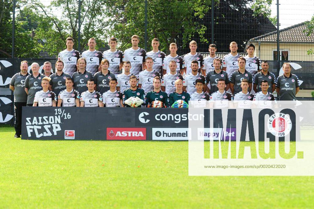 Fussball 2. Bundesliga FC St. Pauli Offizieller Fototermin Am 04.07. ...