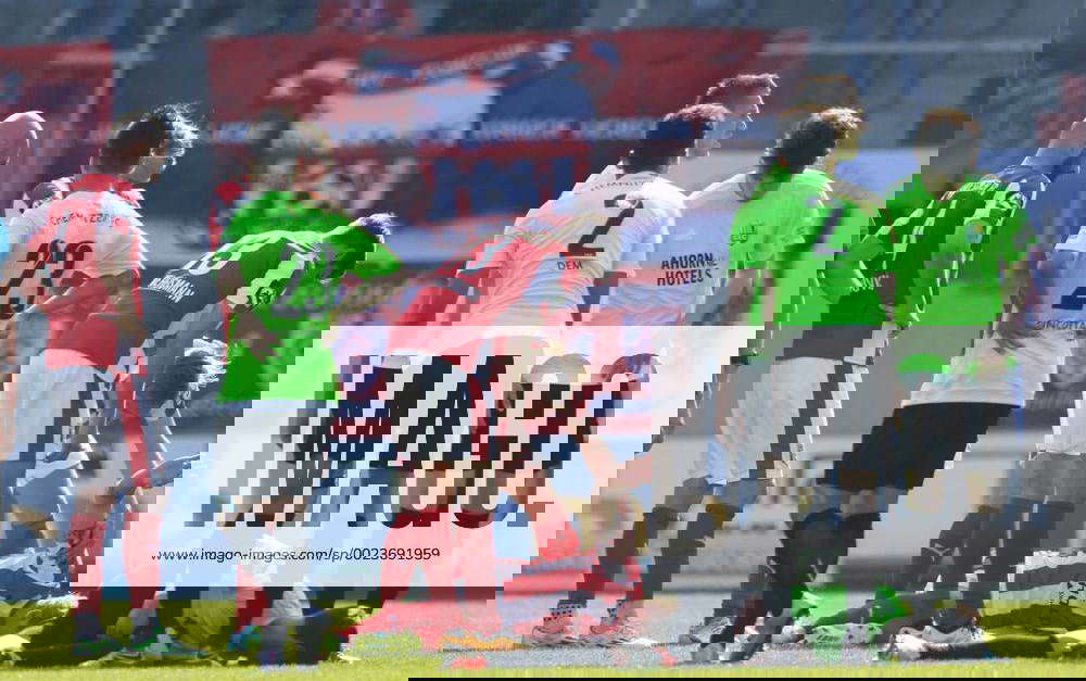 100416 Halle Saale Fußball Hallescher FC HFC 3. Liga Männer Hallescher FC Chemnitzer FC CFC Sören 100416 Halle Saale Fußball Hallescher FC HFC 3. Liga Männer Hallescher FC Chemnitzer FC CFC Sören