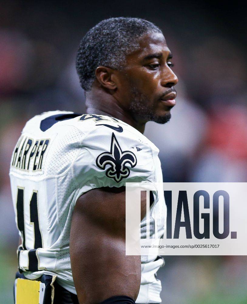 September 26, 2016 - New Orleans Saints defensive back Roman Harper (41)  before the game between the