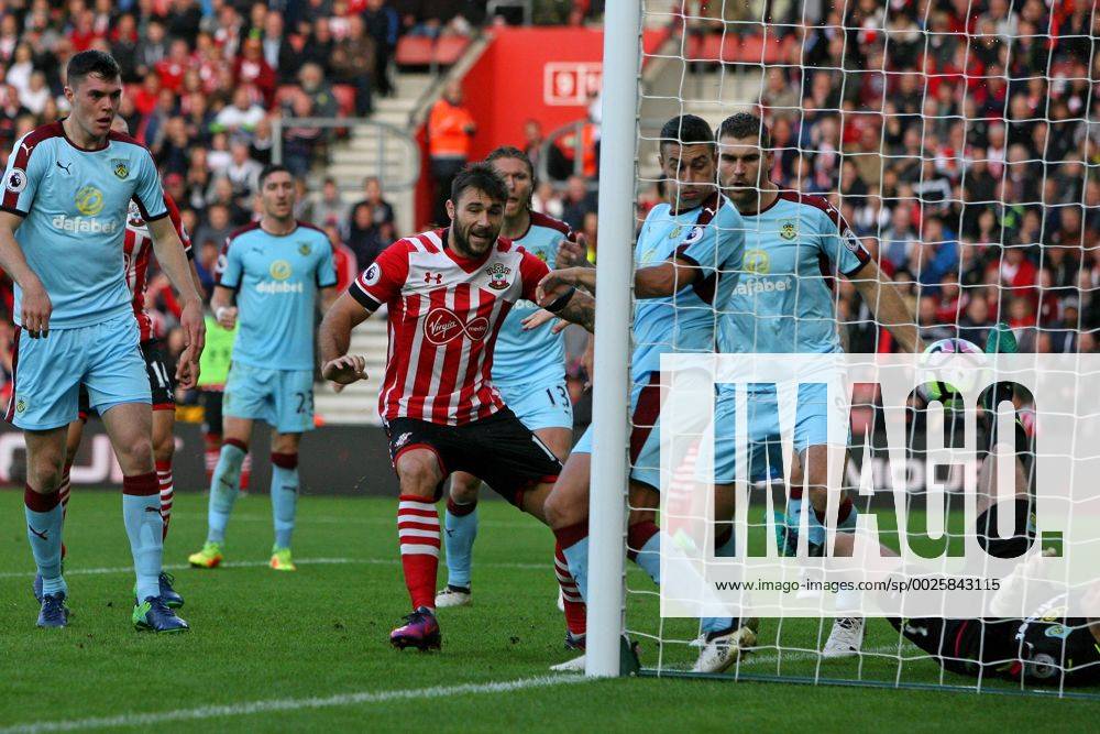 Football - 2016 2017 Premier League - Southampton vs. Burnley ...