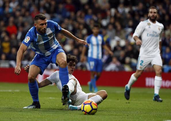Partido de Liga entre el Real Madrid y el Malaga en el Bernabeu. En la ...