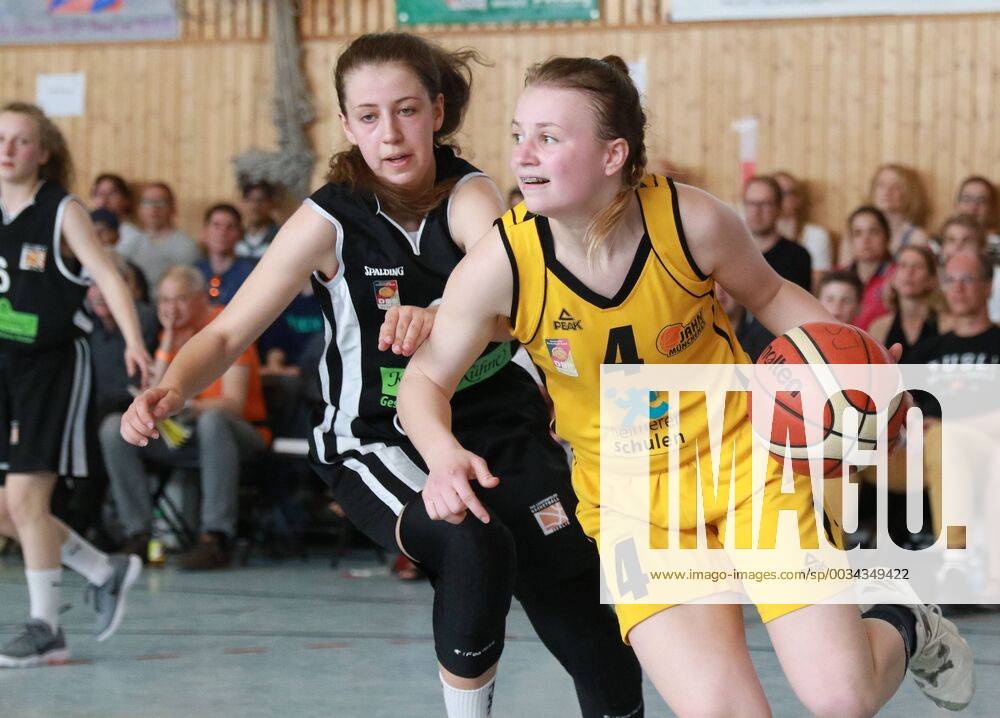 Nina Wagner re Jahn Munich vs Victoria Poros Lichterfelde Basketball ...