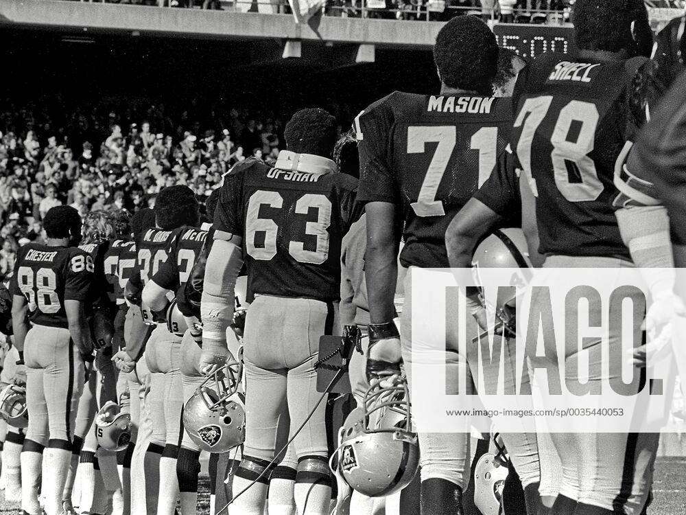 December 7, 1980 - Oakland, California, U.S - Oakland Raiders vs