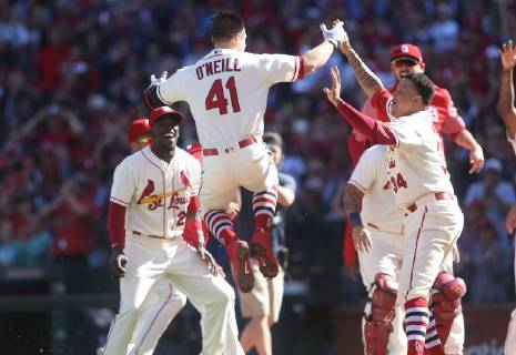 Tyler O'Neill Walk-Off Home Run: 9/22/2018 