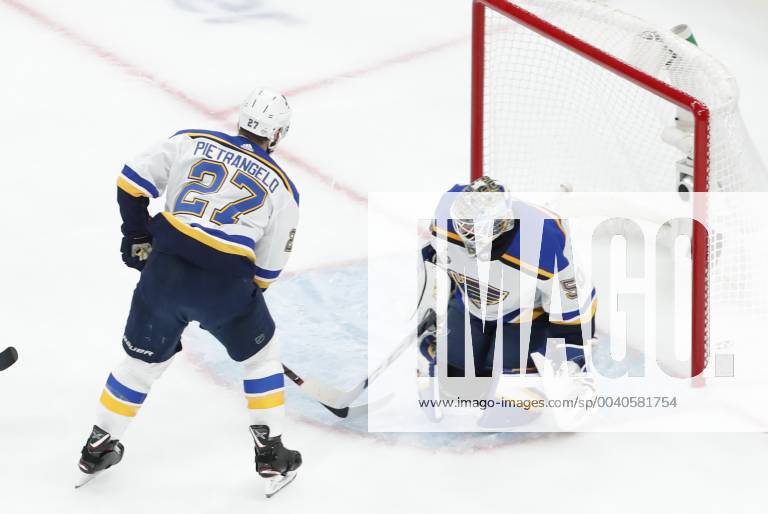 BOSTON, MA - MAY 29: St. Louis Blues Goalie Jordan Binnington (50 ...