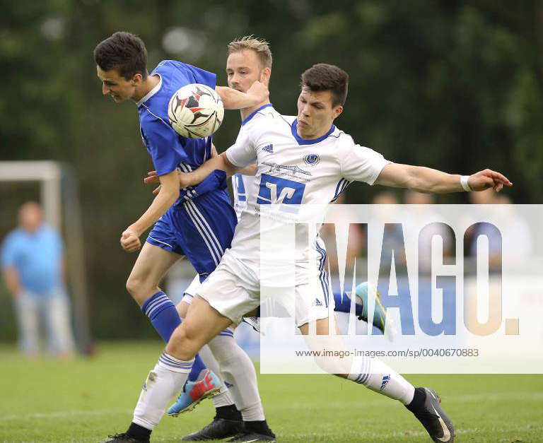 Photo Moritz Gersteuer Rotenhof against Fabian Jacobs , right ascent ...