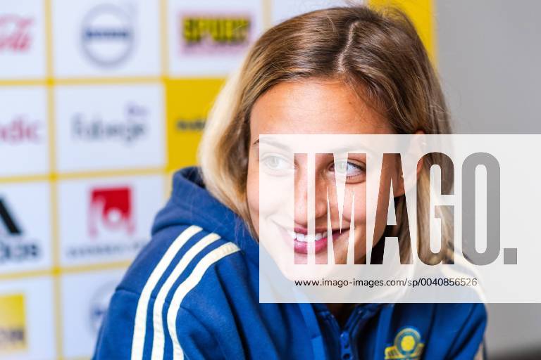 190621 Nathalie Björn of Sweden in the mixed zone on June 21, 2019 in Le Havre. Photo: Simon Hasteg