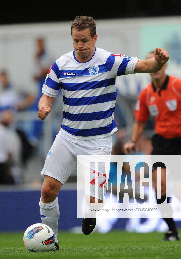 Heidar Helguson Queens Park Rangers FC Queens Park Rangers V Bolton ...