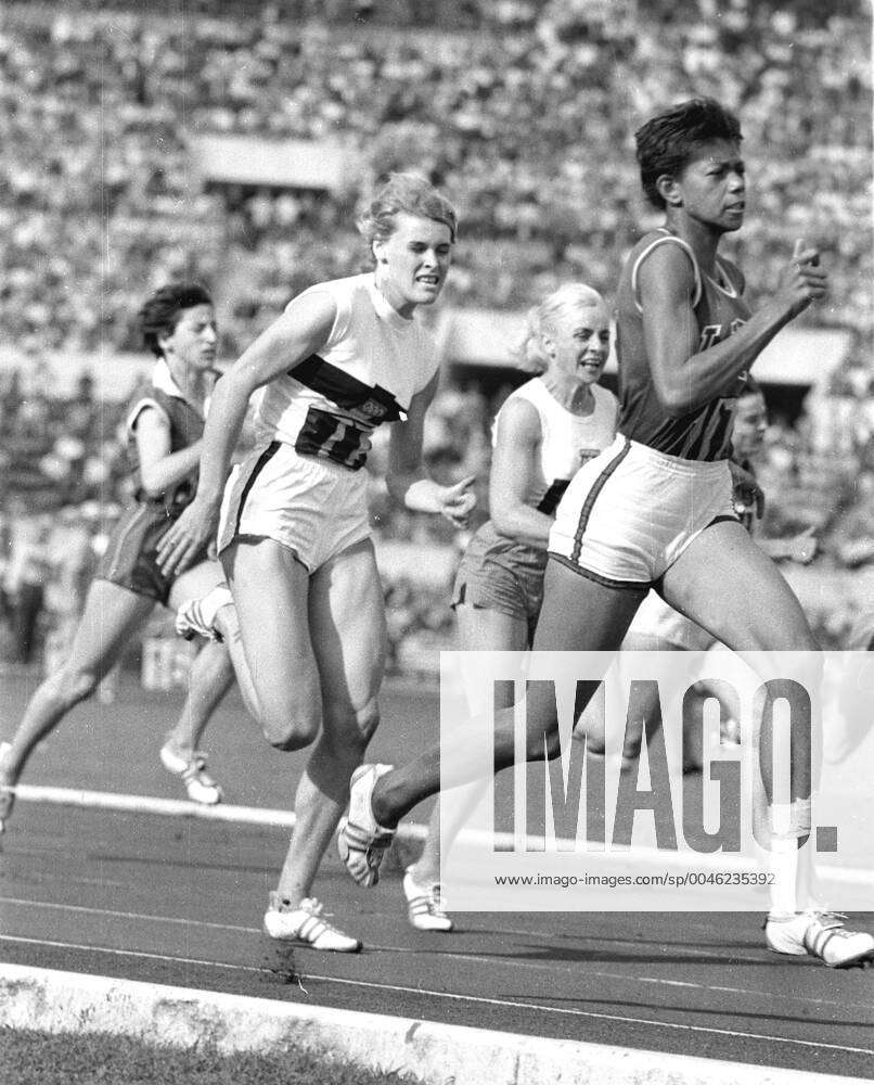 Olympic Summer Games 1960 in Rome Women 200m preliminary run Wilma Rudolph  USA in front of