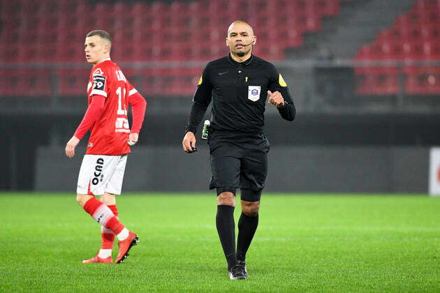 GAEL ANGOULA FOOTBALL : Valenciennes vs Le Mans - Dominos Ligue 2 - 24 ...