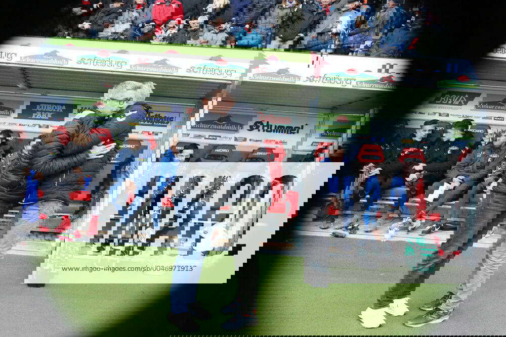 Despite the corona virus, coach Urs Fischer FC Union Berlin and coach ...