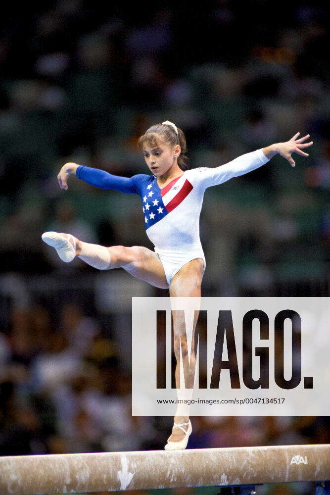 GYMNASTICS Dominique Moceanu (USA) Competing At The 1996 Olympic Summer ...