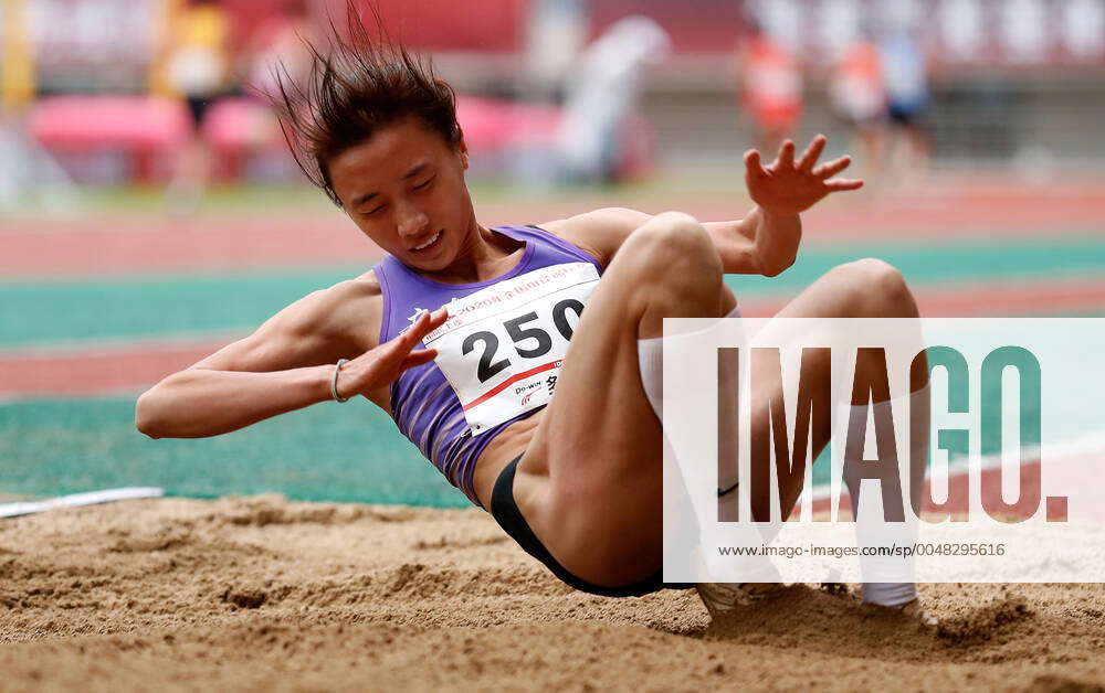 Zeng Rui (200918) -- SHAOXING, Sept. 18, 2020 -- Zeng Rui competes during Women ...
