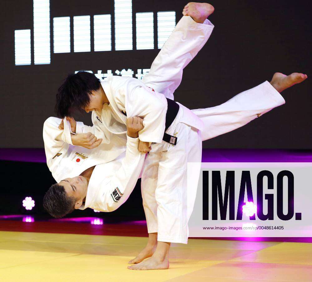 Judo online demonstration Uta Abe (R), two-time judo women s 52-kilogram world champion named
