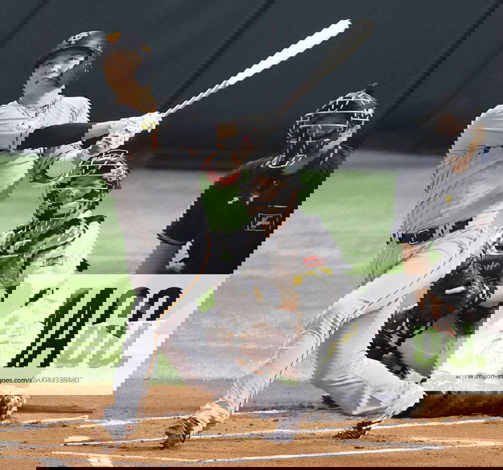 Baseball Japan Series Hayato Sakamoto of the Yomiuri Giants hits an