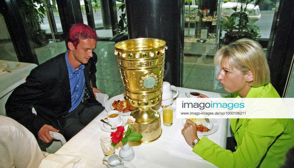 14 06 97 VfB Stuttgart Party DFB Pokal Sieg 1997 Germany, Berlin, 14 06