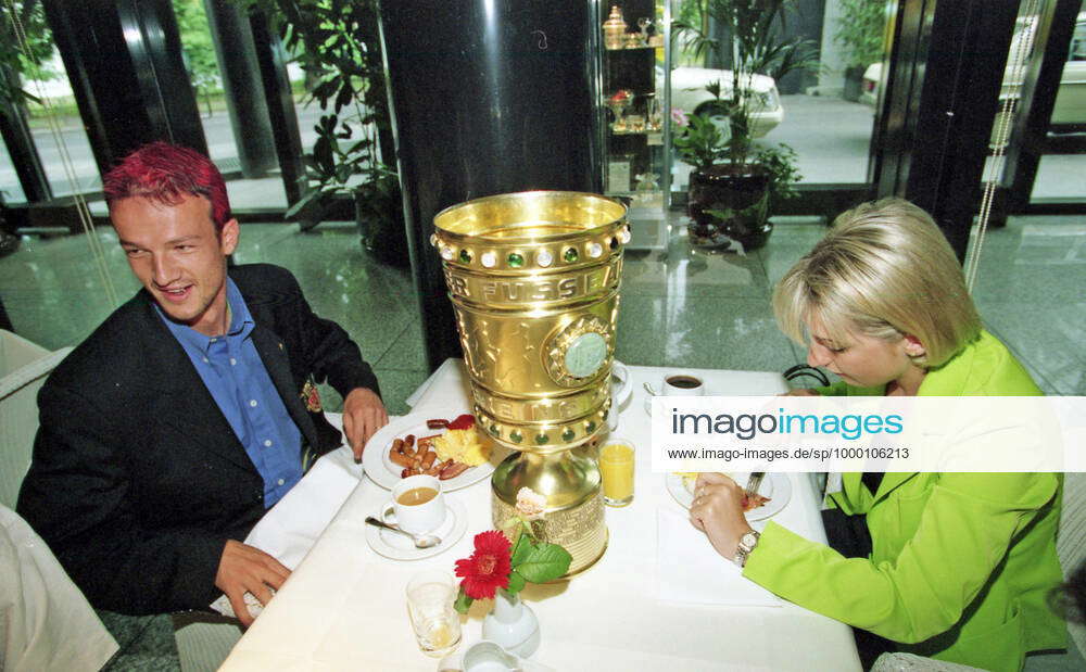 14 06 97 VfB Stuttgart Party DFB Pokal Sieg 1997 Germany, Berlin, 14 06