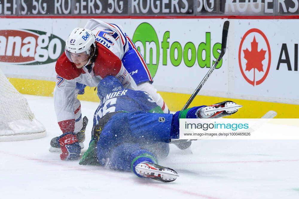 VANCOUVER, BC - JANUARY 23: Vancouver Canucks Left Wing Nils Hoglander ...