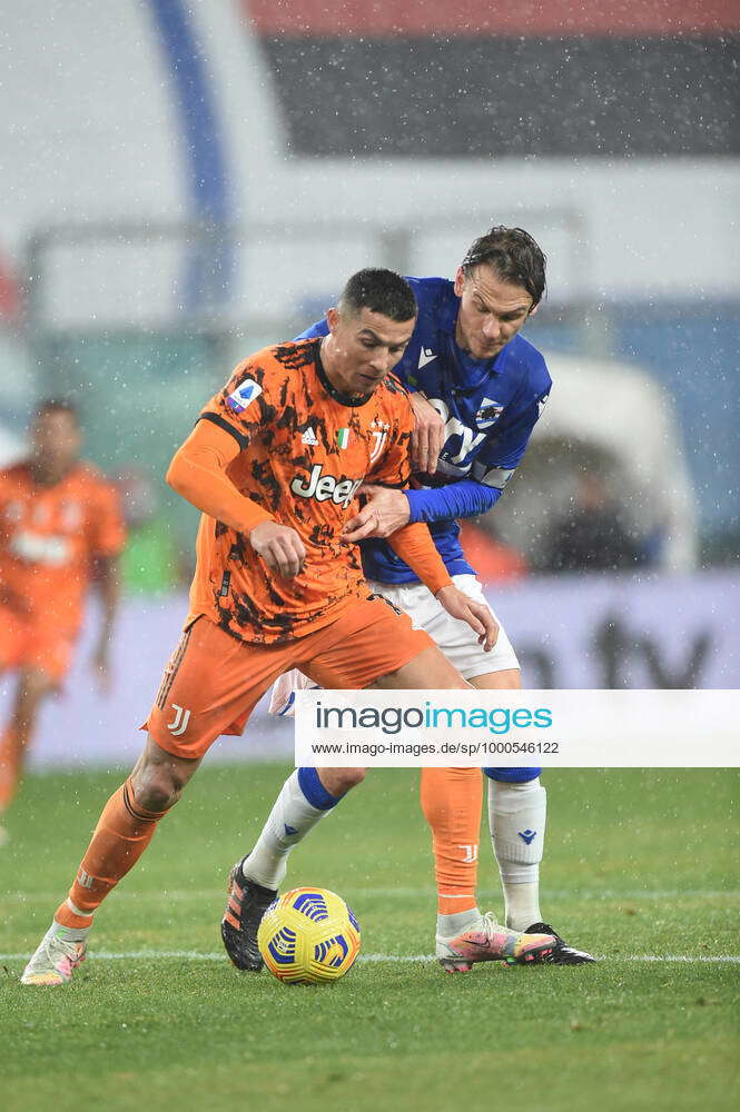 Cristiano Ronaldo, ALBIN EKDAL during UC Sampdoria vs Juventus FC ...