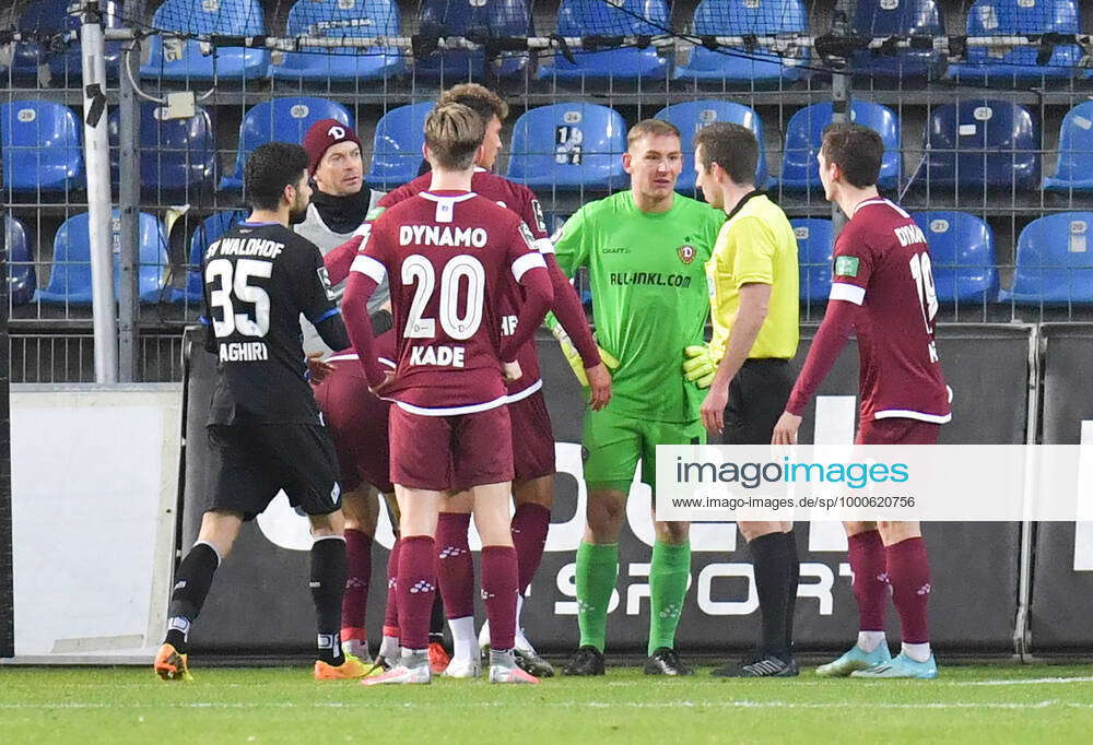 26 01 2021, Xblx, Football 3 Liga, SV Waldhof Mannheim Dynamo Dresden ...