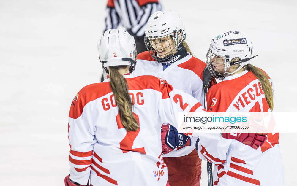 KATOWICE 06.02.2021 HOKEJ NA LODZIE KOBIET EWHL EUROPEAN HOCKEY WOMEN