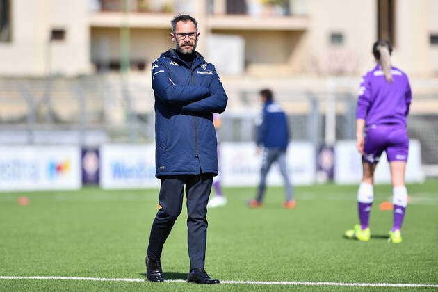 Antonio Cincotta (Head Coach Fiorentina Femminile) with the team during ACF  Fiorentina Femminile vs