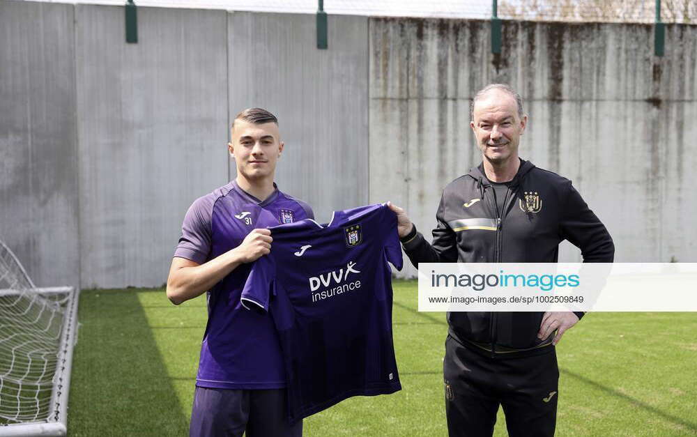 NEERPEDE, BELGIUM - AUGUST 04 : Ethan Butera during the photoshoot of Rsc  Anderlecht Futures on