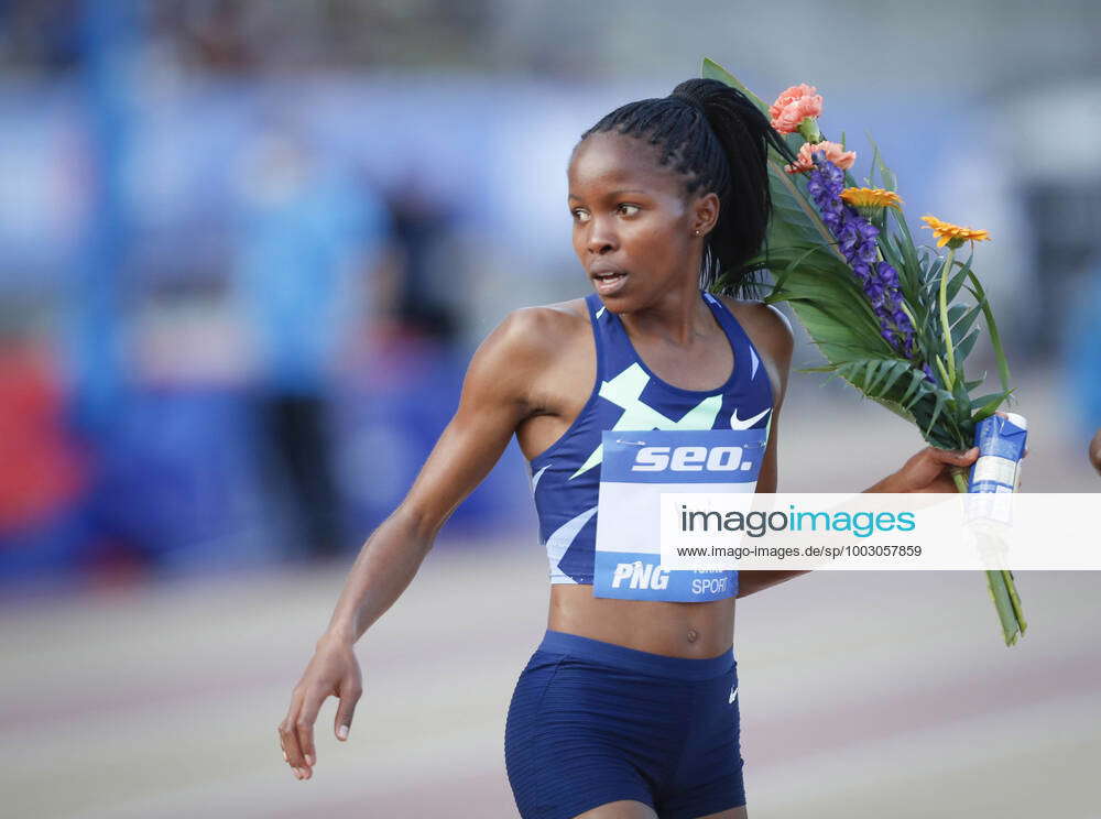 Bahrain's Yavi wins women's 3,000 steeplechase with last-lap surge