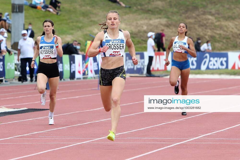 BROSSIER Amandine of Sco Angers Athle Series 400 m Haies during French ...