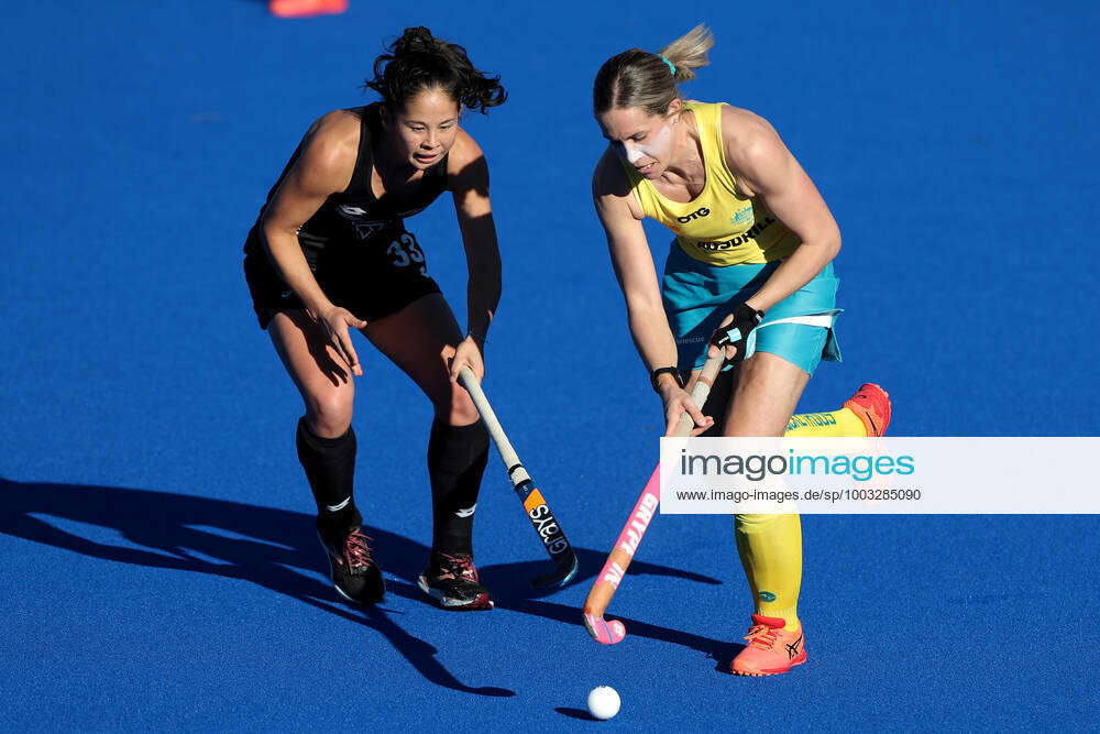 HOCKEY AUSTRALIA NEW ZEALAND, Edwina Bone of the Hockeyroos and Julia