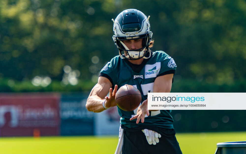 Philadelphia, Pennsylvania, USA. 17th Aug, 2021. NFL wide receiver MICHAEL  WALKER, of the Philadelphia Eagles, at a joint practice session between the  Eagles and the New England Patriots during training camp Tuesday