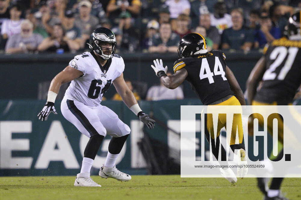 Philadelphia Eagles offensive tackle Brett Toth (64) during the