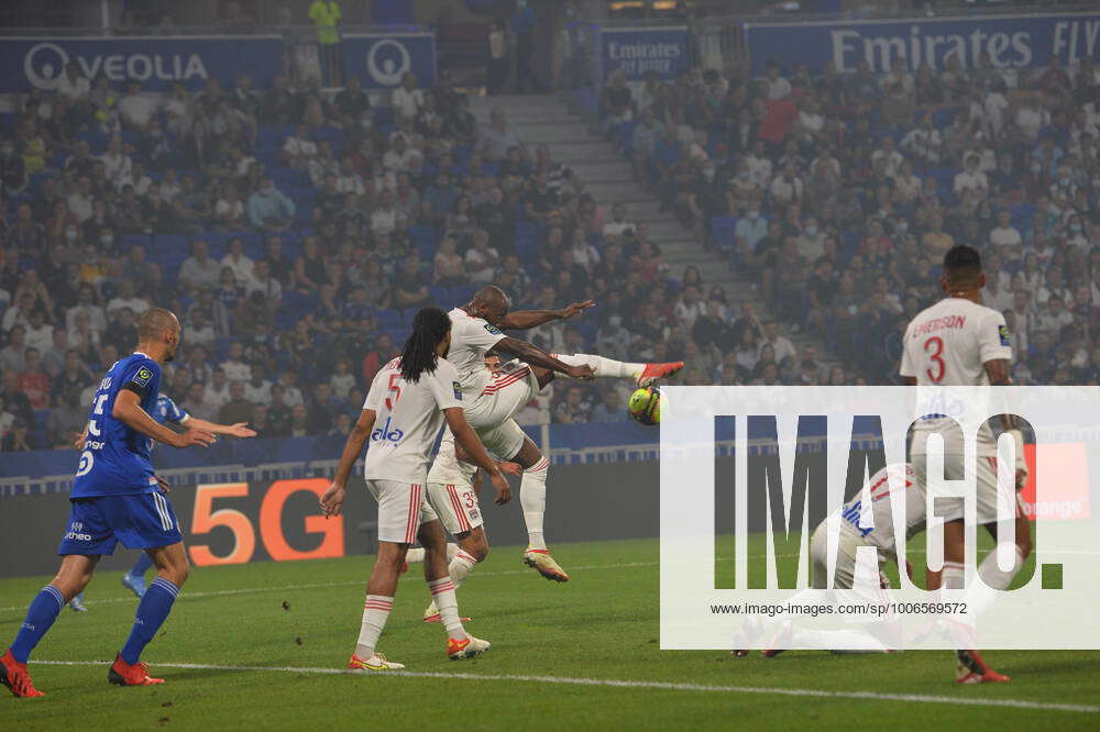 Moussa Dembele (lyon) FOOTBALL Olympique Lyonnais vs RC Strasbourg Alsace Ligue 1 Uber Eats 12