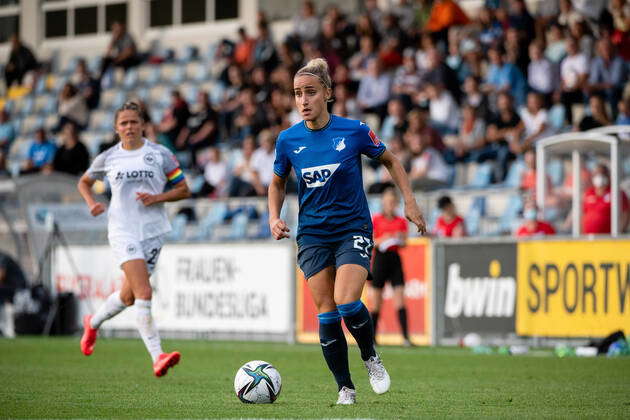 Vanessa Leimenstoll TSG Hoffenheim, 27 on the ball, GER, TSG 1899 ...