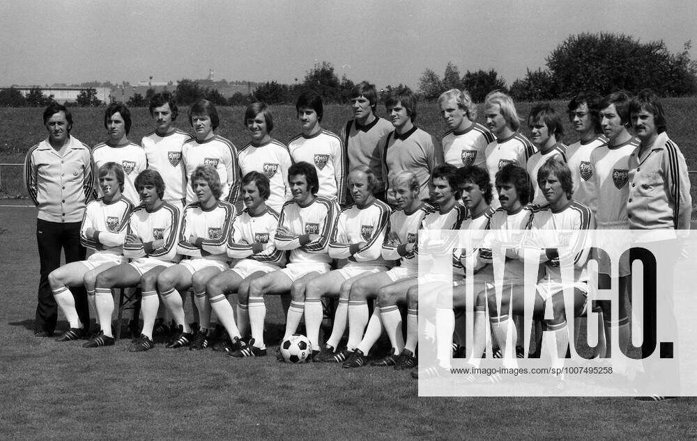 12 07 75 VfB Stuttgart photo session 1975 1976 Germany, Stuttgart, 12 ...