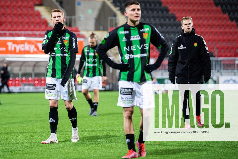 211121 GAIS Julius Lindberg deppar efter fotbollsmatchen i Superettan ...