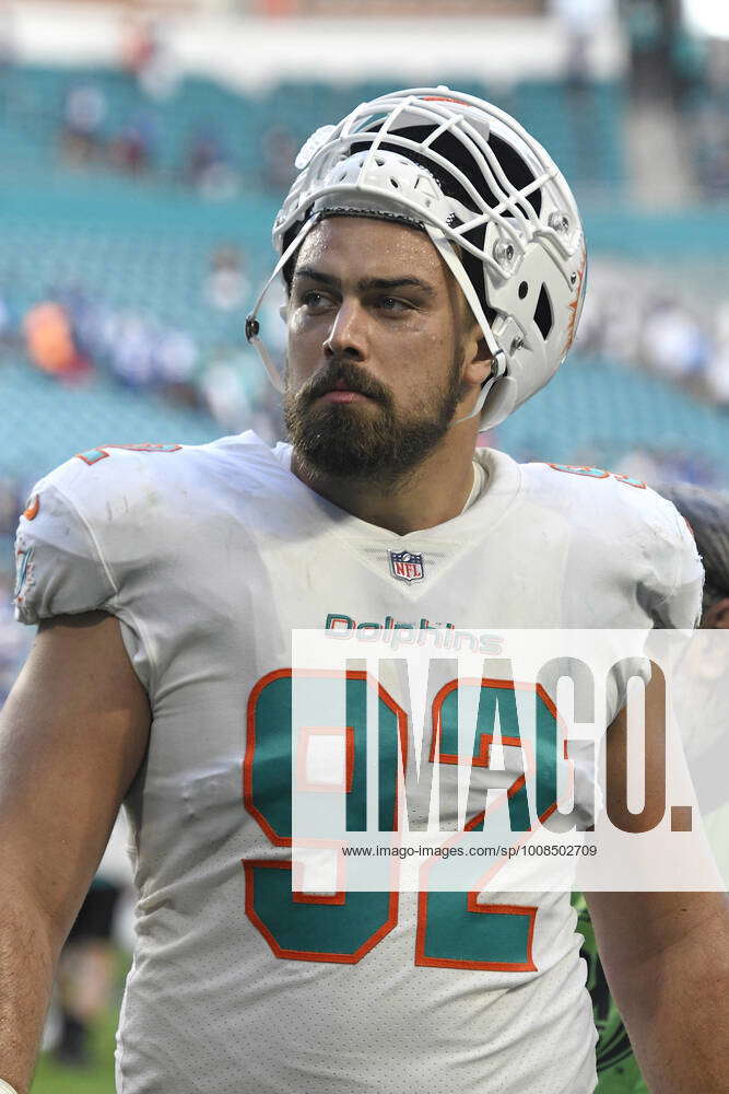 MIAMI GARDENS, FL - DECEMBER 05: Miami Dolphins Defensive End Zach Sieler  (92) walks off the field