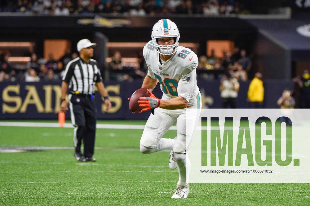 Miami Dolphins tight end Mike Gesicki (88) celebrates after an NFL football  game against the New Orleans Saints, Monday, Dec. 27, 2021, in New Orleans.  (AP Photo/Tyler Kaufman Stock Photo - Alamy