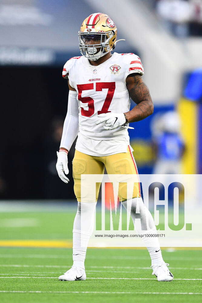 Linebacker (57) Dre Greenlaw of the San Francisco 49ers against the Los  Angeles Rams in an