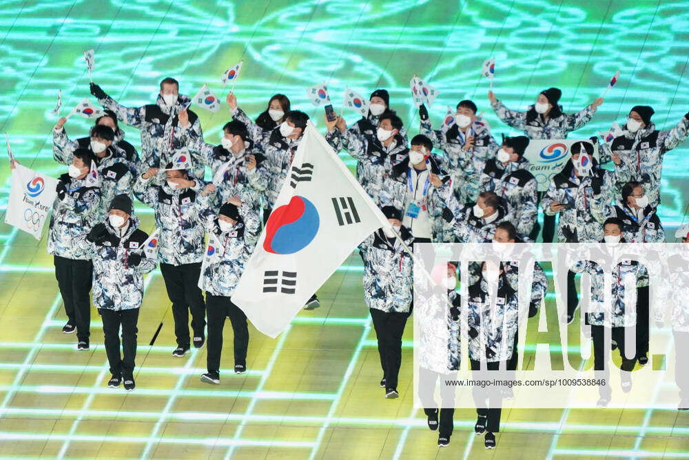 Athletes from the South Korea arrive at the Olympic Opening Ceremonies